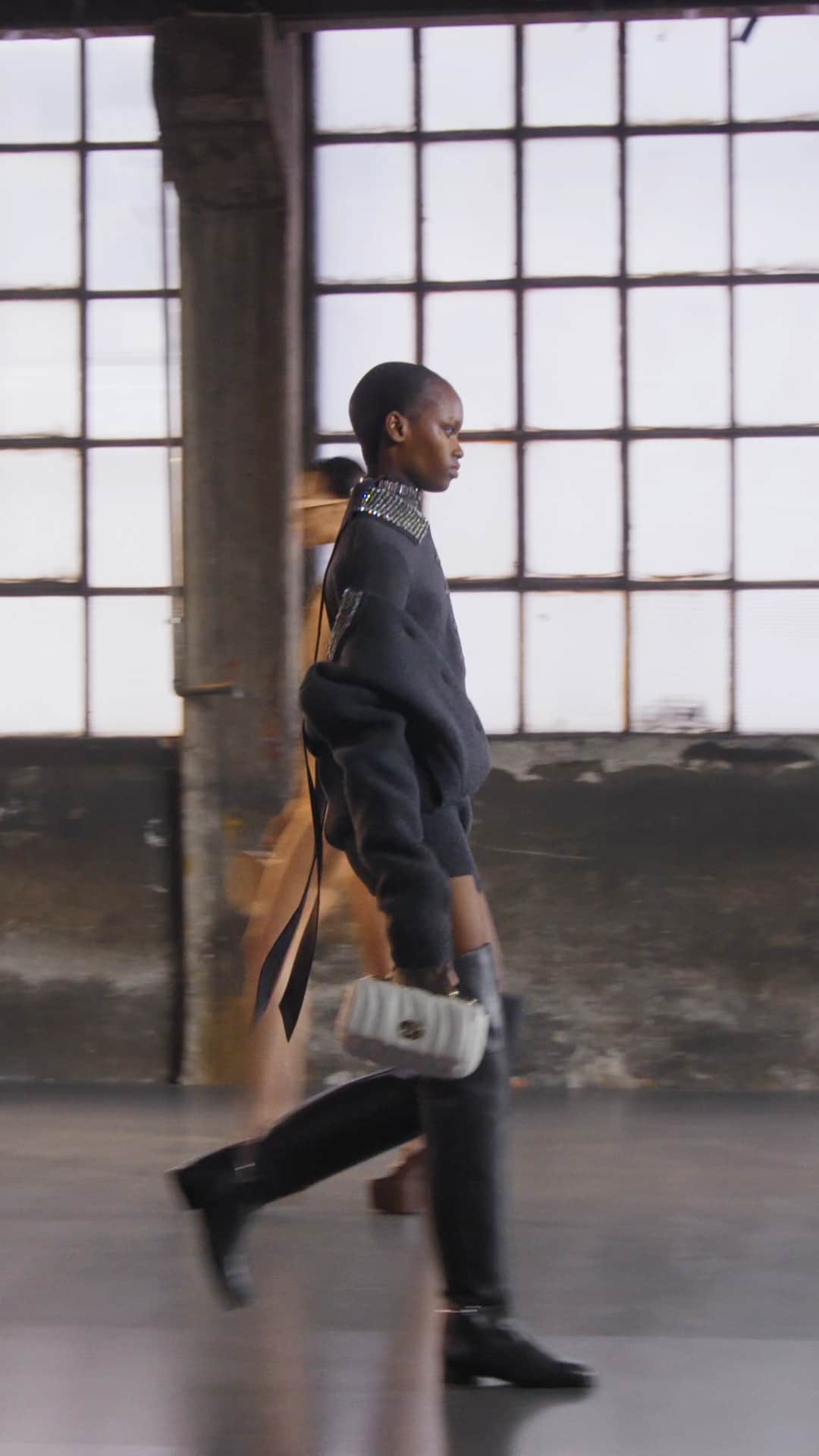 GUCCI Fashion Show Gallery | Women's Fall Winter 2024 | GUCCI®